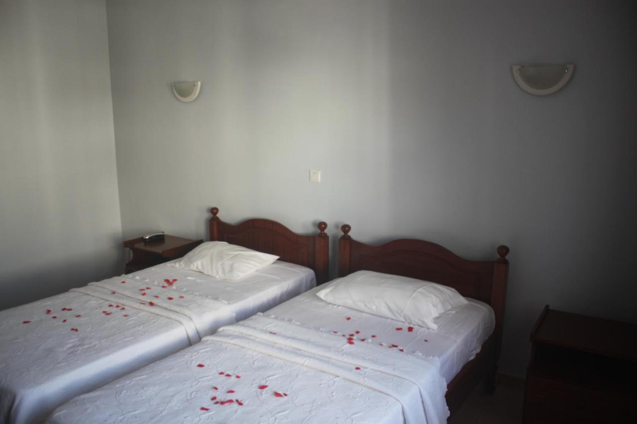 Assomada Hotel Avenida מראה חיצוני תמונה